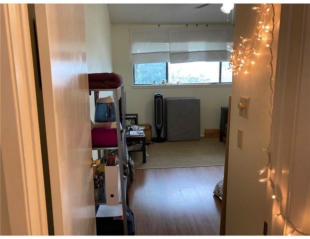 806 W 24th ST 324, Austin, TX 78705