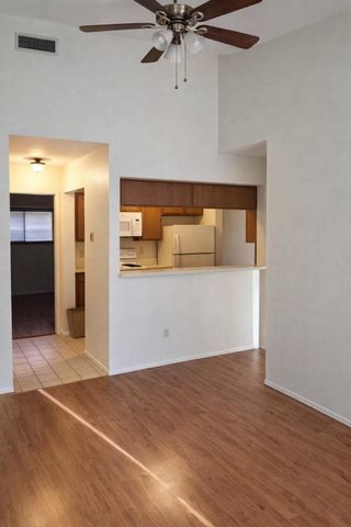 806 W 24th ST 324, Austin, TX 78705