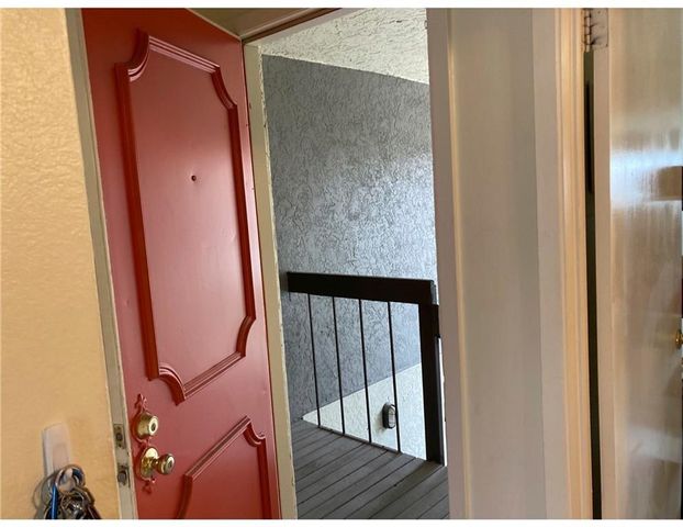 806 W 24th ST 324, Austin, TX 78705