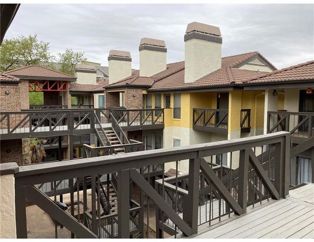 806 W 24th ST 324, Austin, TX 78705
