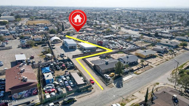 148 CHAMPIE Lane, El Paso, TX 79915