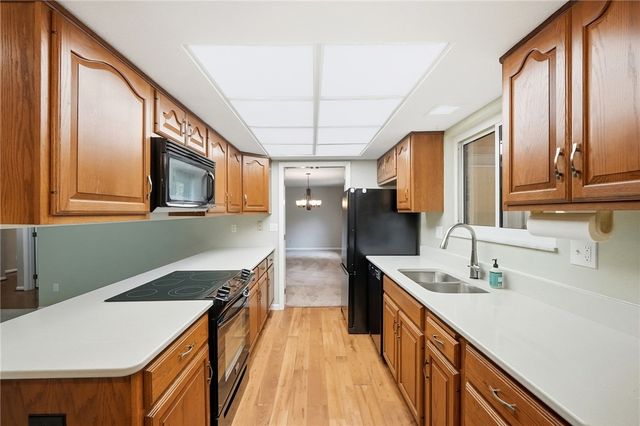 7611 Pelway Drive, Centerville, OH 45459
