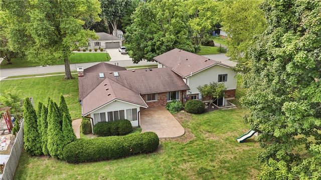 7611 Pelway Drive, Centerville, OH 45459