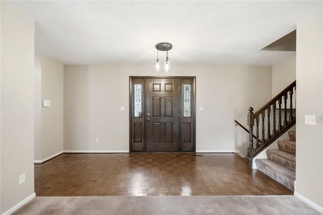 7611 Pelway Drive, Centerville, OH 45459