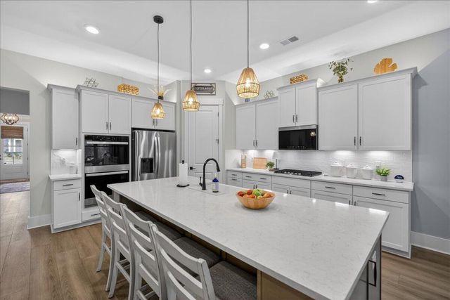 144 Summerwind Drive, Summerville, SC 29486