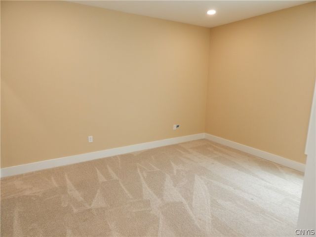 302 Bunker Hill, Syracuse, NY 13207