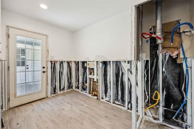 528 Robert E Lee Drive, Conroe, TX 77302