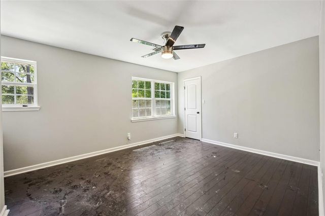 528 Robert E Lee Drive, Conroe, TX 77302