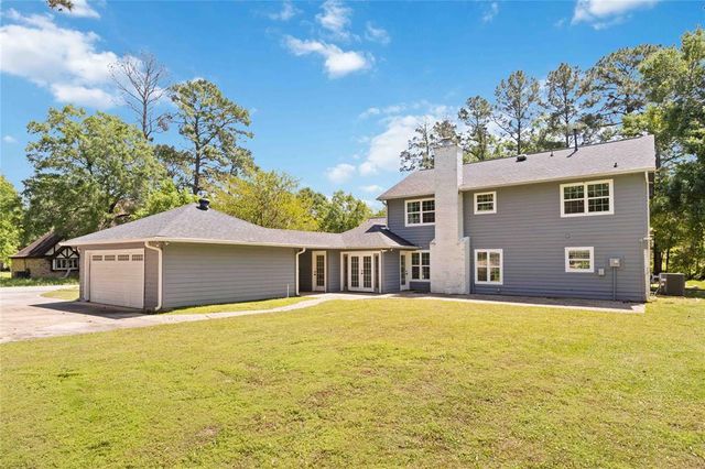 528 Robert E Lee Drive, Conroe, TX 77302