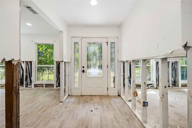 528 Robert E Lee Drive, Conroe, TX 77302