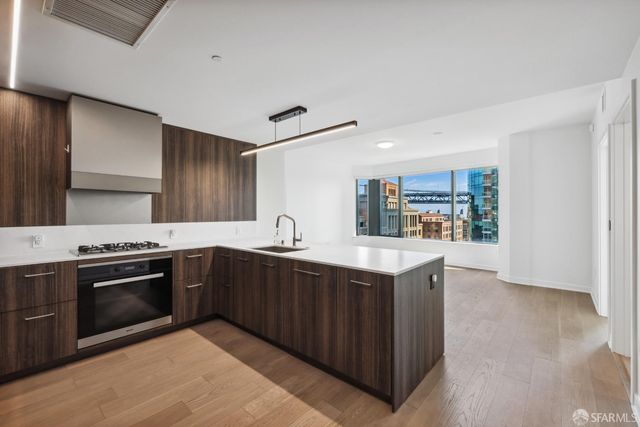 280 Spear Street 10D, San Francisco, CA 94105