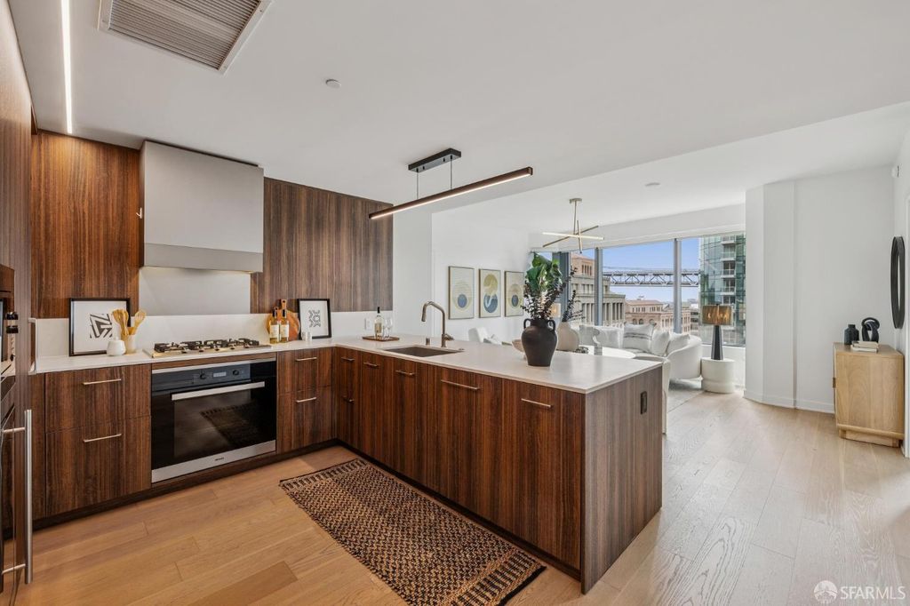 280 Spear Street 10D, San Francisco, CA 94105