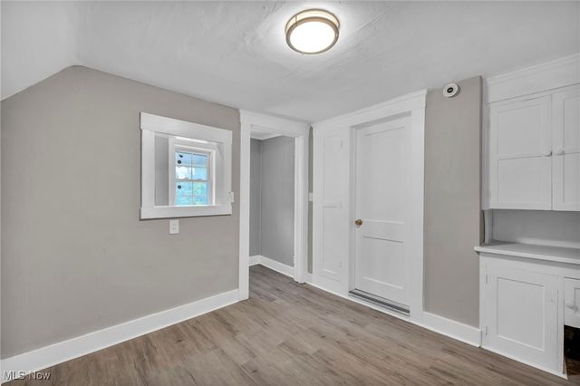 937 W 13th Street, Lorain, OH 44052