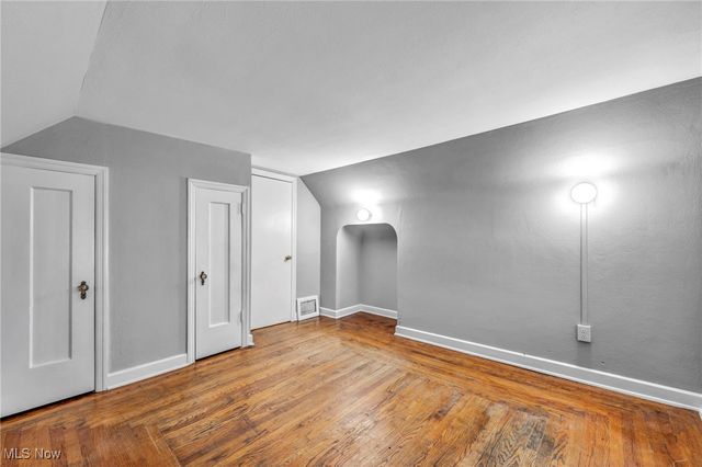 937 W 13th Street, Lorain, OH 44052