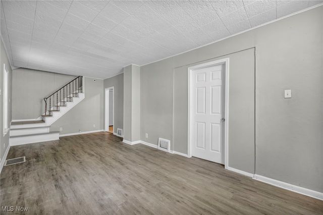 937 W 13th Street, Lorain, OH 44052