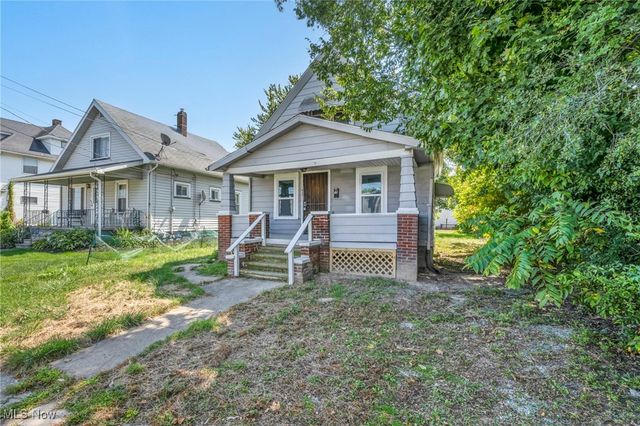 937 W 13th Street, Lorain, OH 44052