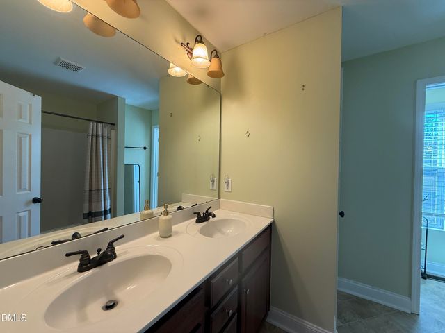 133 Lynn Drive, Clayton, NC 27520