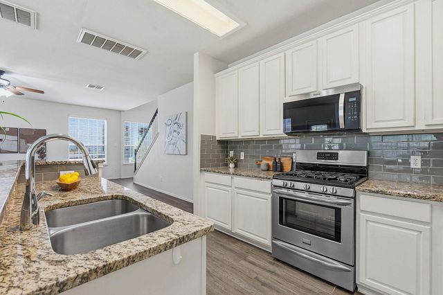 10504 Beard Ave, Austin, TX 78748