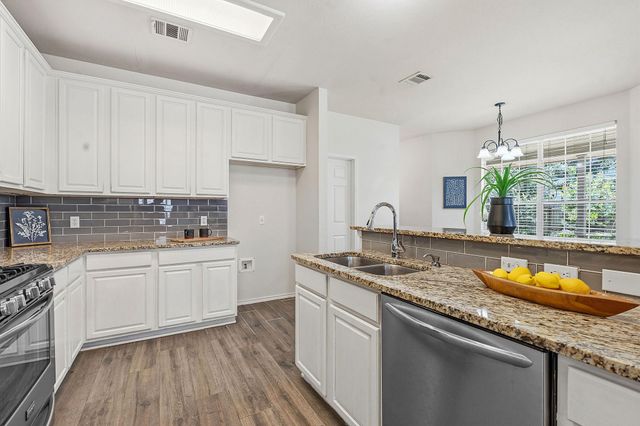 10504 Beard Ave, Austin, TX 78748