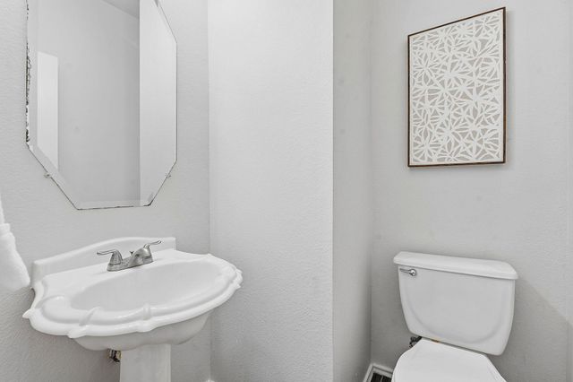 10504 Beard Ave, Austin, TX 78748