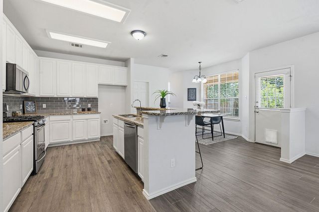 10504 Beard Ave, Austin, TX 78748