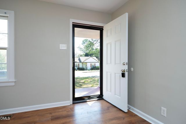 813 Brighton Road, Raleigh, NC 27610