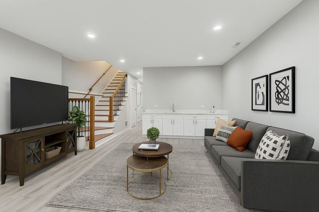 6626 S Ingleside Avenue, Chicago, IL 60637