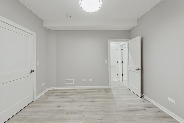 6626 S Ingleside Avenue, Chicago, IL 60637