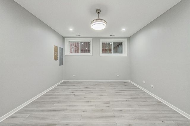 6626 S Ingleside Avenue, Chicago, IL 60637