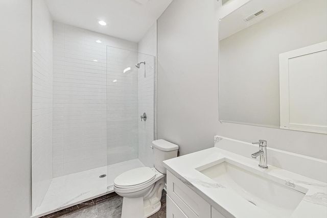 6626 S Ingleside Avenue, Chicago, IL 60637