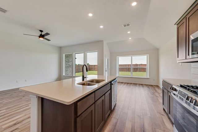 7549 Lavender Lane, Ponder, TX 76259