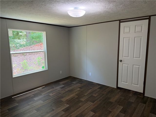 1038 W Trailwinds Loop, Westminster, SC 29693