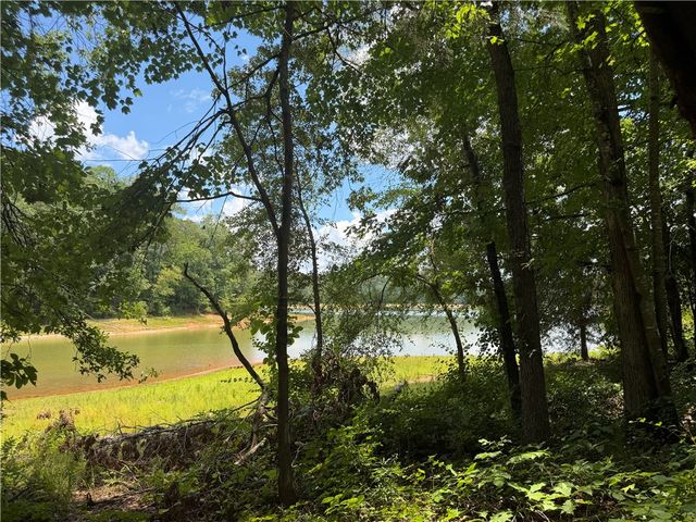 1038 W Trailwinds Loop, Westminster, SC 29693
