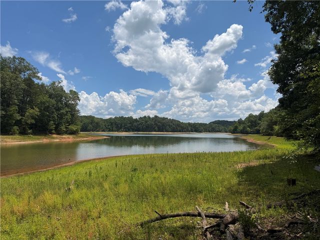 1038 W Trailwinds Loop, Westminster, SC 29693