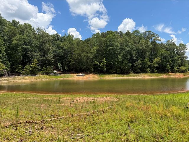 1038 W Trailwinds Loop, Westminster, SC 29693