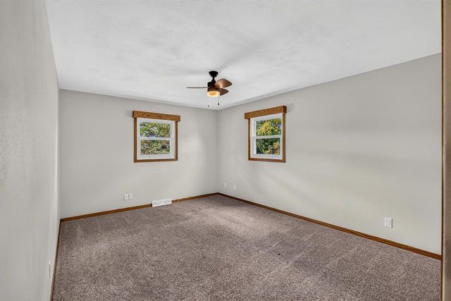 6229 Harvest Lane, Deforest, WI 53532