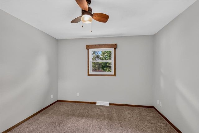 6229 Harvest Lane, Deforest, WI 53532