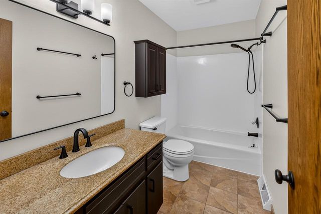 6229 Harvest Lane, Deforest, WI 53532