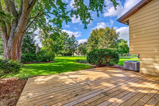 6229 Harvest Lane, Deforest, WI 53532