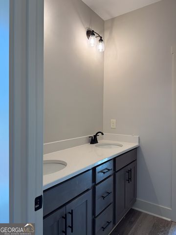 58 Creek Bend Point, Cleveland, GA 30528