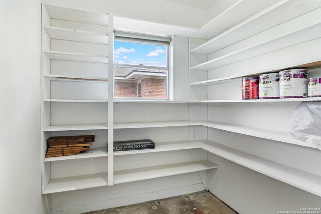 4706 Debbie Drive, San Antonio, TX 78222