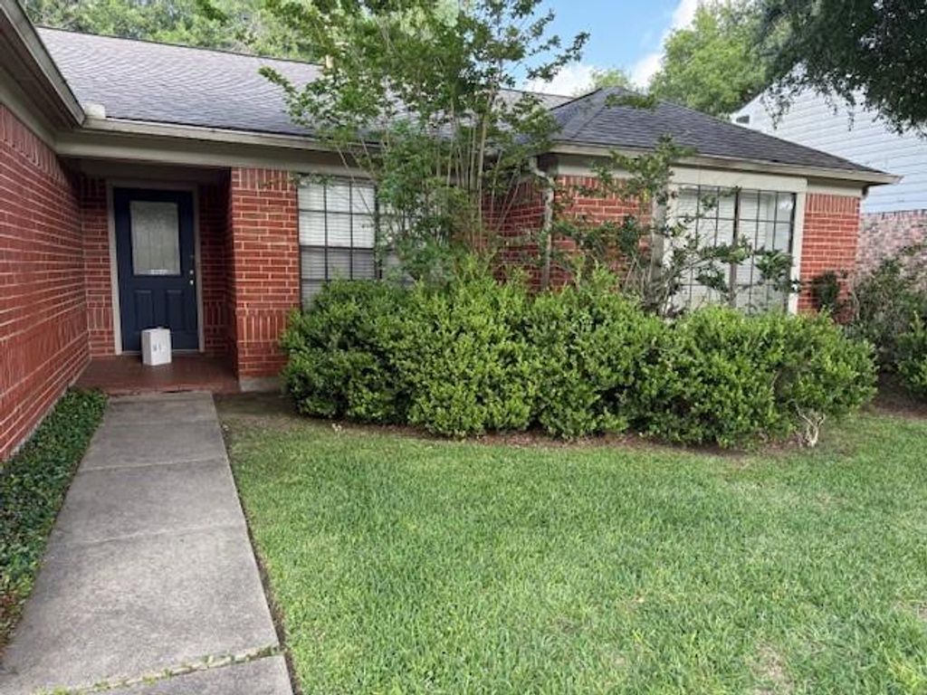 15003 Waybridge Drive, Houston, TX 77062