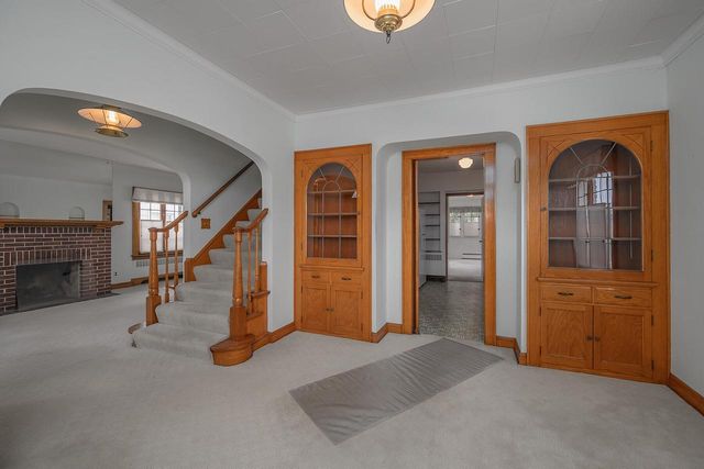 2941 N 72nd STREET, Milwaukee, WI 53210