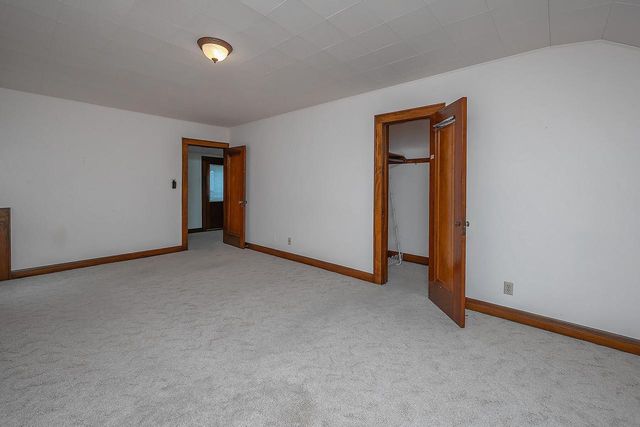 2941 N 72nd STREET, Milwaukee, WI 53210