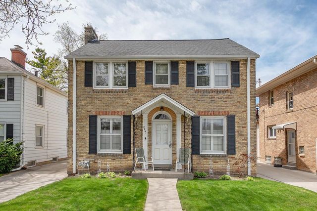 2941 N 72nd STREET, Milwaukee, WI 53210