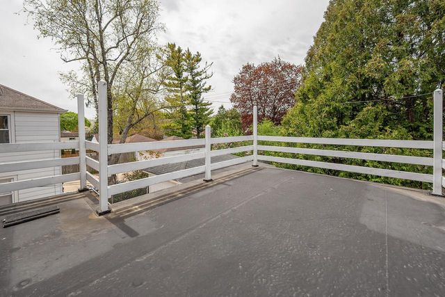 2941 N 72nd STREET, Milwaukee, WI 53210
