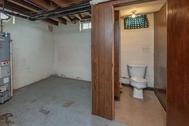 2941 N 72nd STREET, Milwaukee, WI 53210