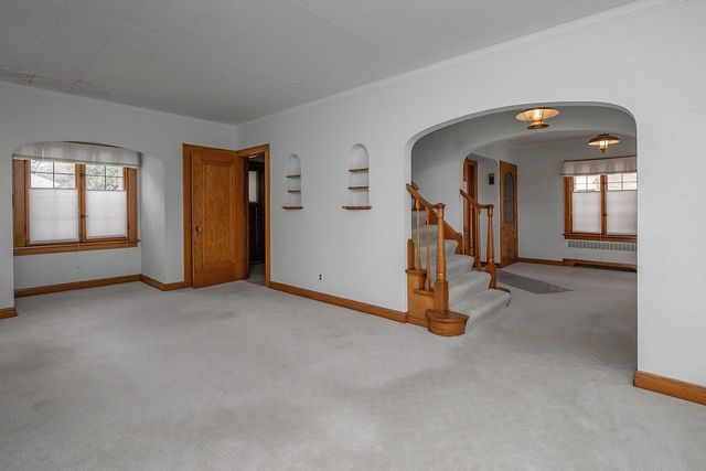 2941 N 72nd STREET, Milwaukee, WI 53210