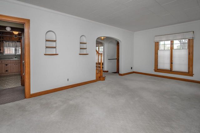 2941 N 72nd STREET, Milwaukee, WI 53210