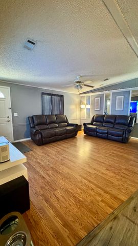 23039 Watergate Circle, Boca Raton, FL 33428